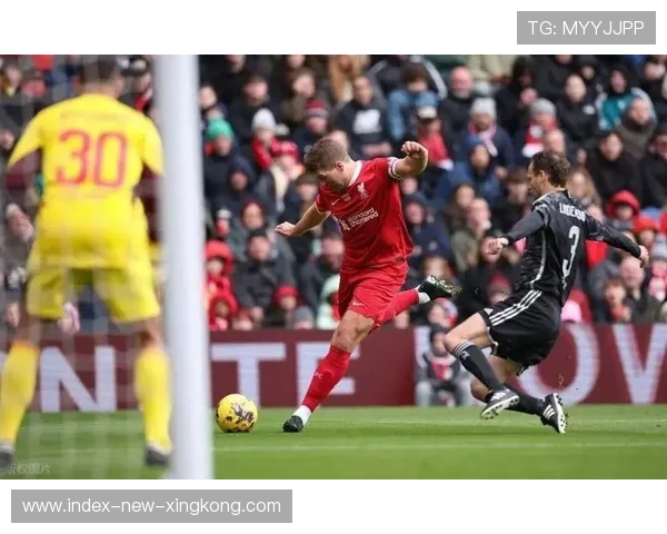 利物浦范迪克定位球攻破对手门线