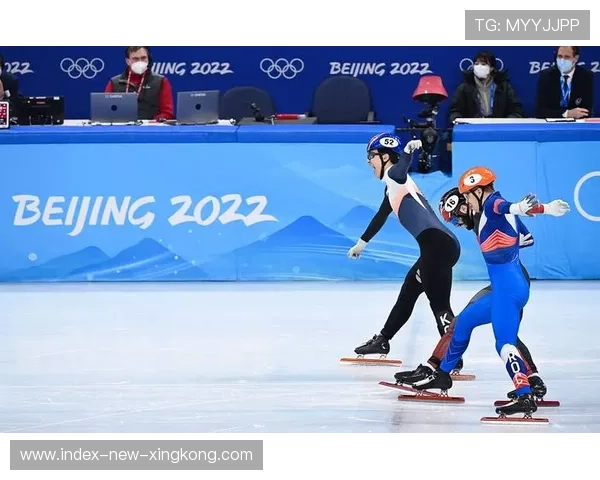 短道速滑韩国队再出神操作，被裁判连罚三次